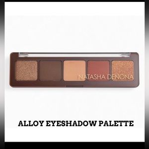 ❤️ full size Natasha Denona palette in Alloy. NIB